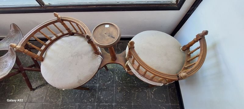 Sillon de Sala Doble Antiguo y Muy Lindo - imagen 5