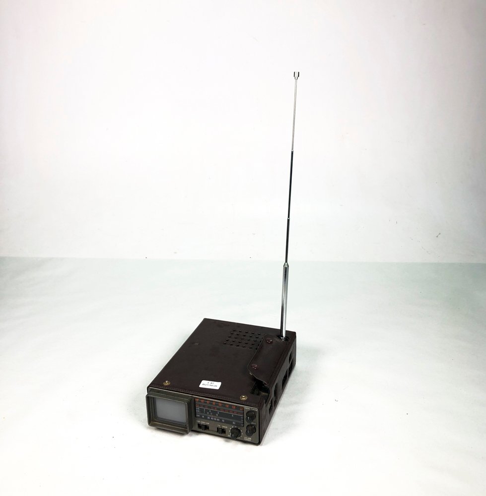 Televisor Portátil Antiguo Unisonic Vintage con Radio AM/FM