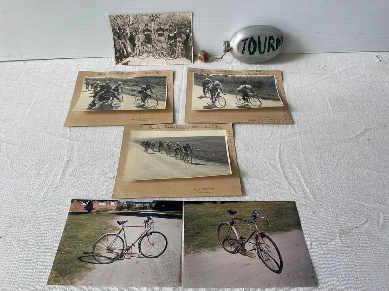 Cantimplora de Aluminio "Tourn" y Fotos de Ciclismo Antiguo