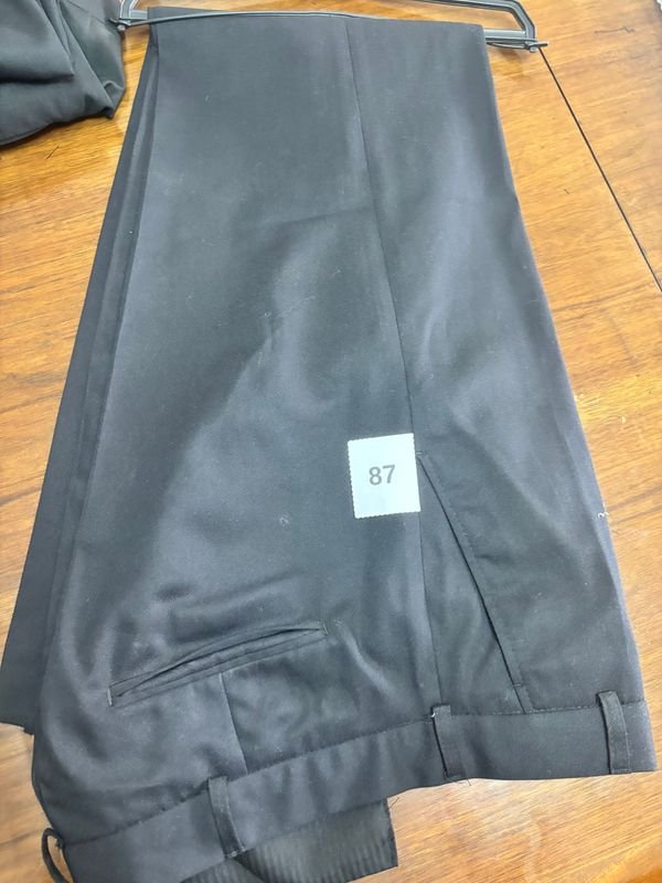 Pantalón de Vestir Negro Talle 44