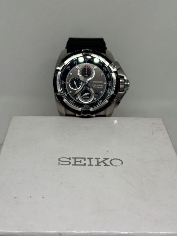 Reloj SEIKO VELATURA - Cronógrafo con múltiples funciones - imagen 5