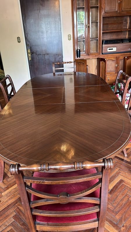 Mesa de madera con sillas extendible - imagen 3