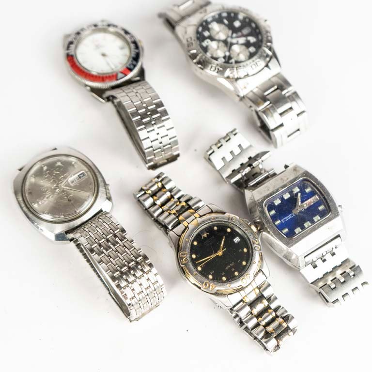 Colección de relojes para hombres con detalles - imagen 2