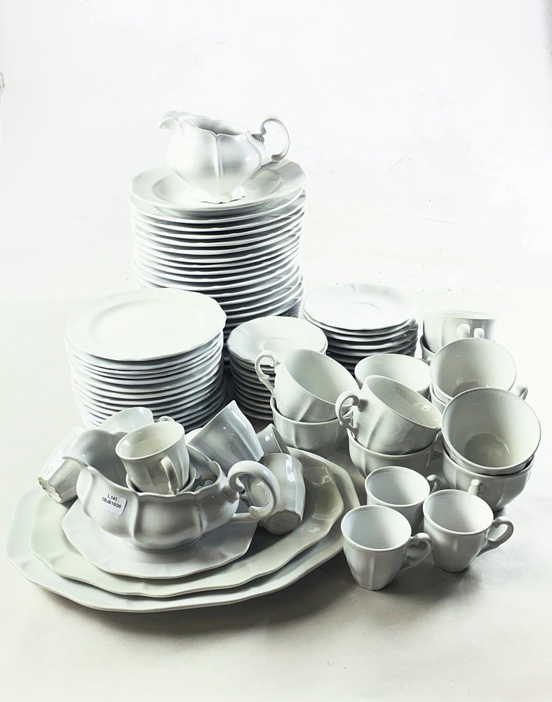 Set de Loza Blanca: 81 Piezas con Fuentes, Tazas y Platos