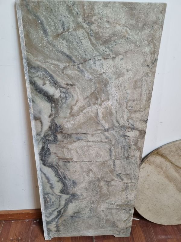 Item 866796 - Image 1