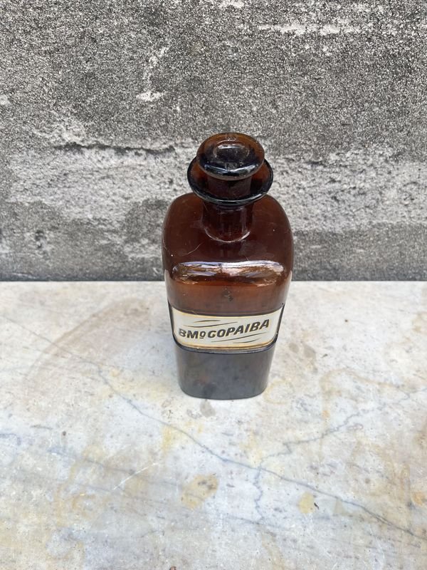 Frasco de farmacia 'bmocopaiba' - Botella de vidrio con etiqueta y tapa - imagen 2