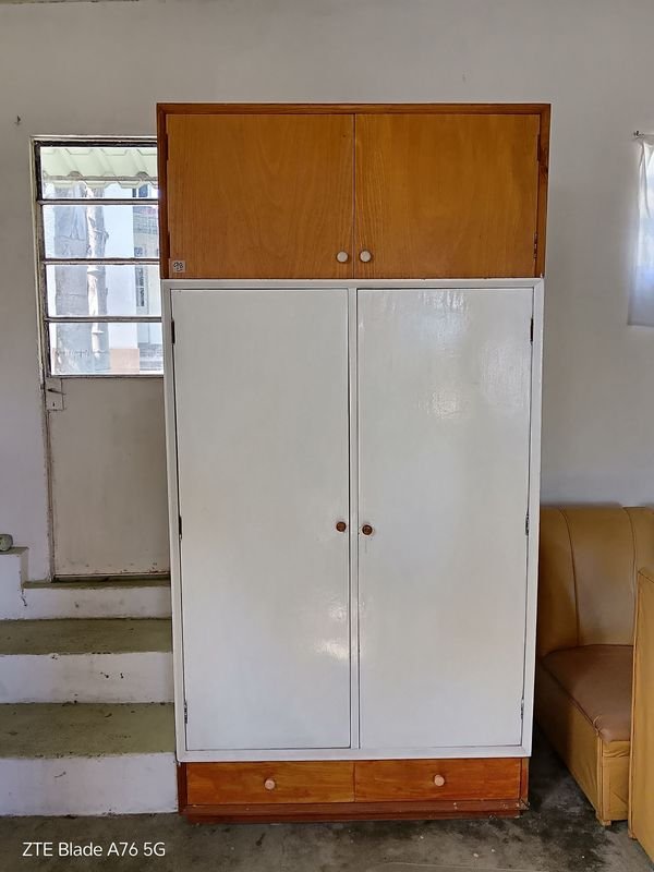 Muebles de Madera en Buen Estado - imagen 2