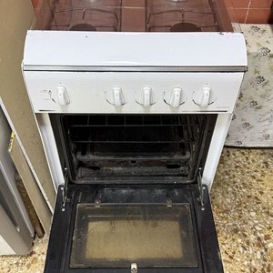 Cocina Esmaltec Blanca 4 Hornallas con Encimera de Vidrio - imagen 4