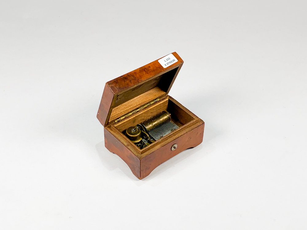 Item 501030 - Image 0