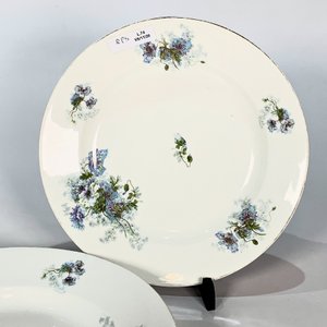 Dos Fuentes de Porcelana Limoges Blancas con Flores Azules - imagen 2