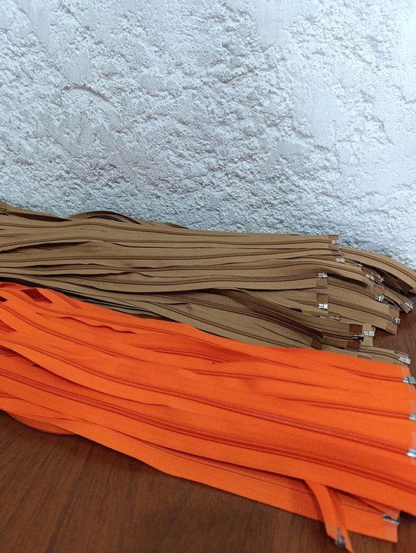 Zippers para ropa y accesorios - imagen 1