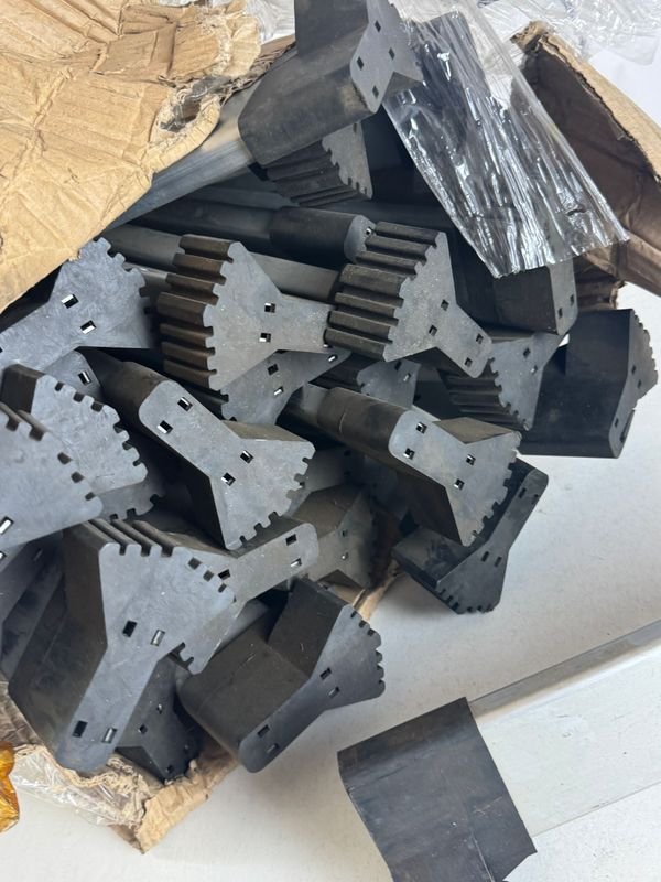 Caja con escaleras metálicas en aluminio - imagen 2