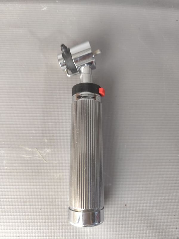 Mango de Instrumento Médico Diagnóstico (Otoscopio/Oftalmoscopio) Riester