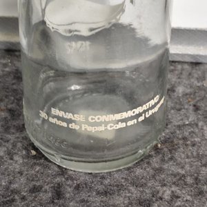 Botella Conmemorativa Pepsi 30 Años "1962" Uruguay - imagen 4