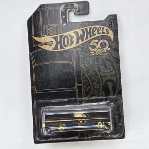 Lote anterior: Hot Wheels 50 Aniversario '65 Ford Ranchero Negro y Dorado