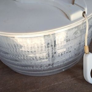 Escurridor de Ensalada, Dispensador de Comida para Perro y Escurridor de Platos - imagen 3