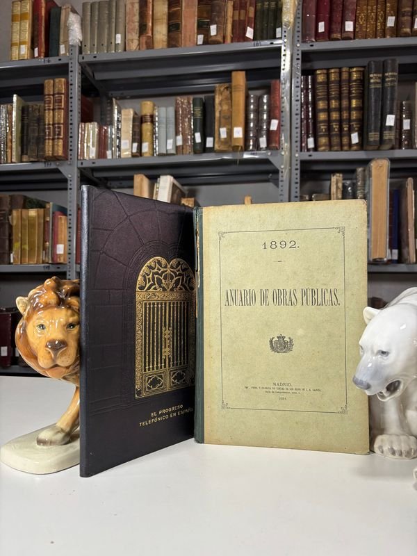 Lote siguiente: Libro Anuario de Obras Públicas en España y el Progreso Telefónico