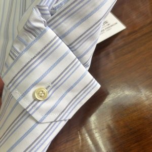 Camisa Arrow Talle 42 Rayada Celeste y Blanca Nueva - imagen 4
