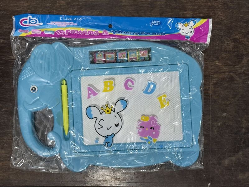 Tablero Mágico para Dibujar y Escribir con Forma de Elefante Celeste