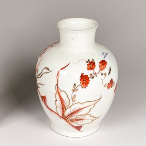 Dos Floreros Orientales de Loza: Estilo Cantón y Decoración Floral - imagen 3