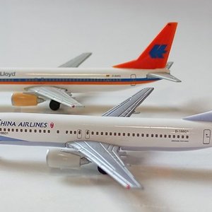 Lote siguiente: Lote de 2 Aviones a Escala Herpa B737-800 Hapag-Lloyd y China Airlines