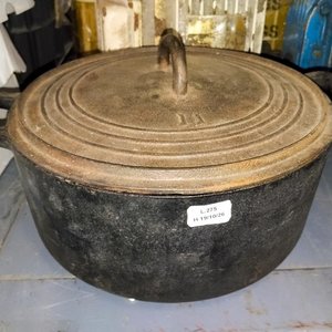 Olla de Hierro Fundido con Tapa - Diámetro 26 cm - imagen 1
