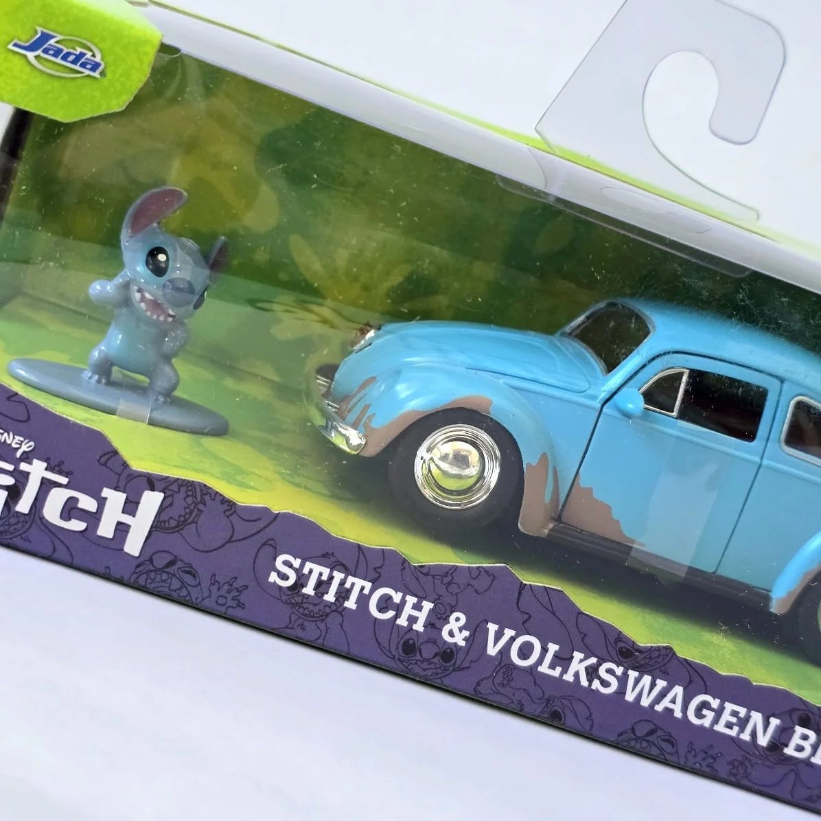 Juguetes de Stitch y Volkswagen Beetle - imagen 2