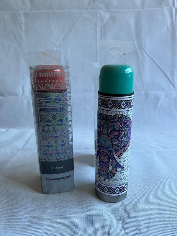Termos Selecta con diseños decorativos - imagen 1