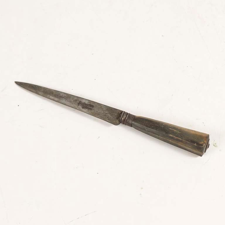 Lote siguiente: Cuchillo mango guampo hoja Franz Wenk