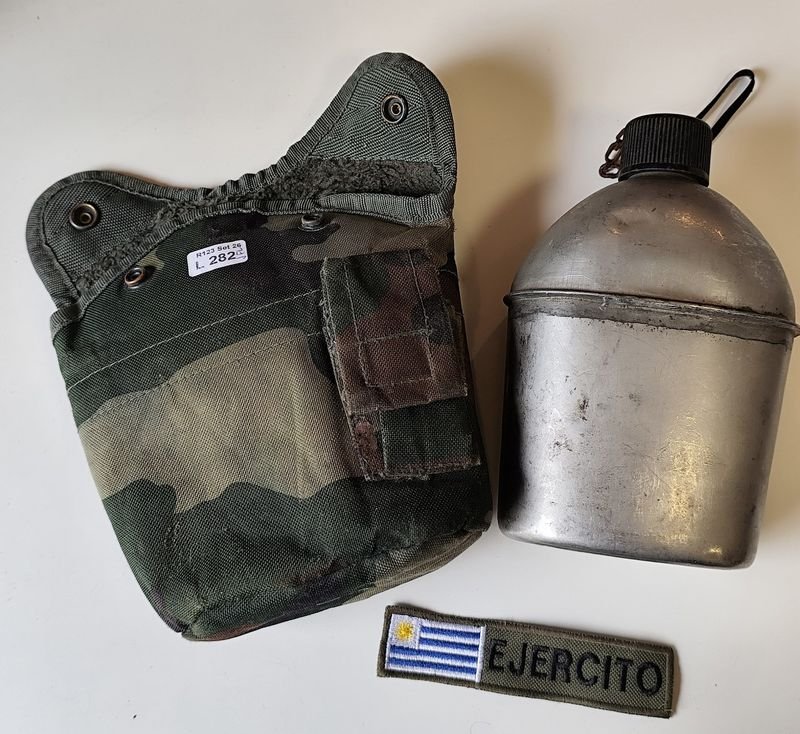 Cantimplora Militar Metálica Americana 2GM 1943 con Parche Ejército Uruguayo