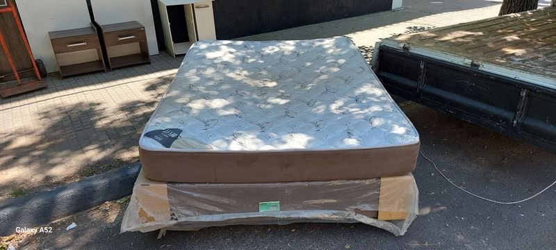 Item 848168 - Image 1