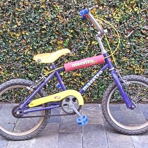 Bicicleta Infantil Barbie Rosa y Bicicleta Niño Maestro Kid Violeta - imagen 8