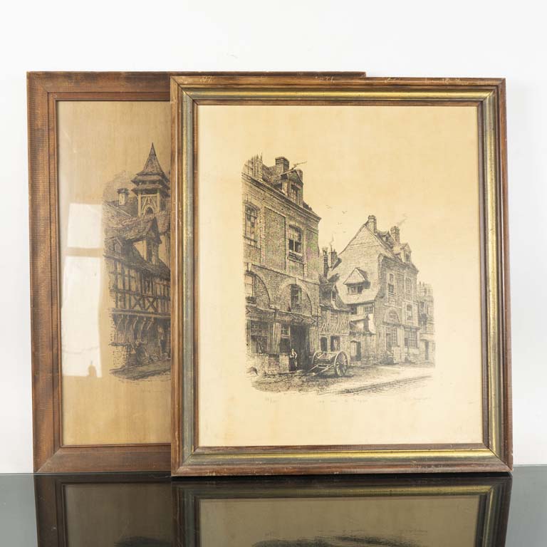 Lote anterior: Dos cuadros laminados, uno sin vidrio - Medidas: 63x75cm