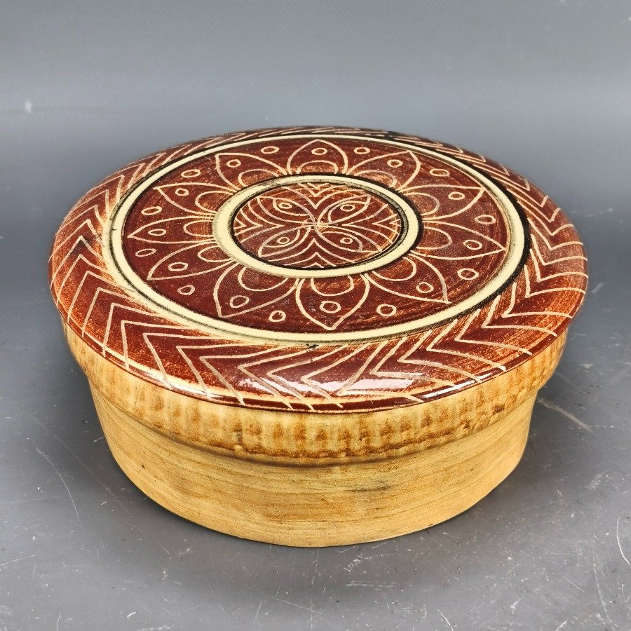 Item 18726 - Image 0