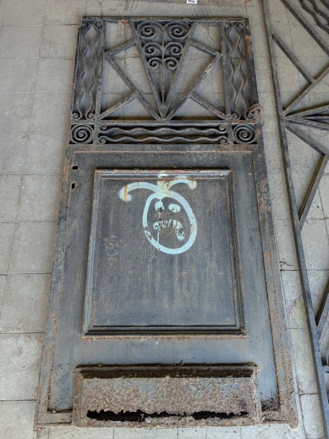 Puertas de hierro forjado con diseño Art Deco - imagen 3