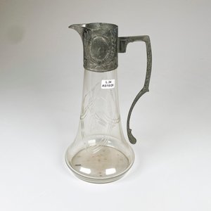 Jarra de cristal tallada con virola metal, altura 27 cm - imagen 2