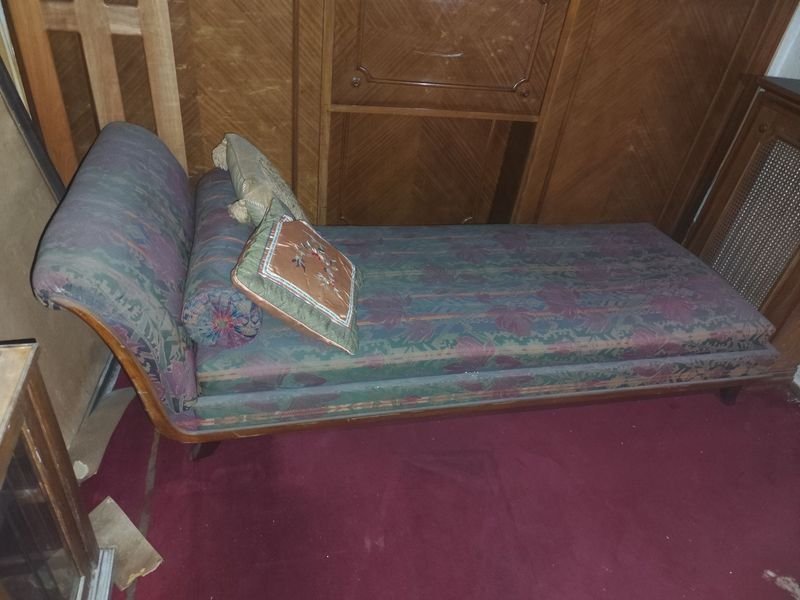 Item 885600 - Image 1