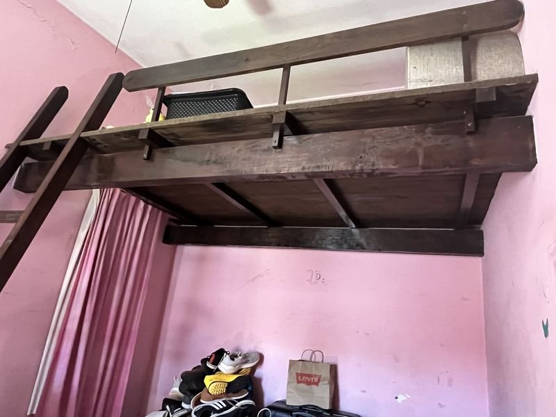 Item 878869 - Image 1