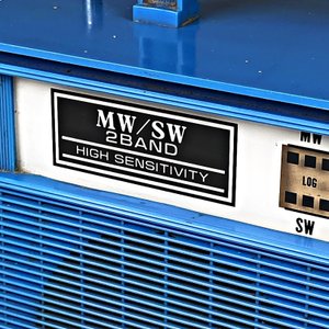 Radio Portátil Fair Mate MW/SW 2 Band Azul de Baquelita - imagen 3