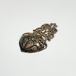 Lote anterior: Pila Religiosa Decorativa Estilo Arabesco en Metal