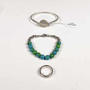Conjunto de Tres Piezas: Pulsera Árbol de la Vida, Pulsera de Cuentas y Anillo - imagen 1