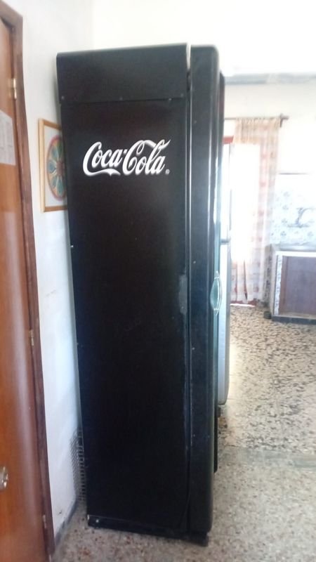 Heladera Vitrina Coca Cola en Excelente Estado - imagen 2