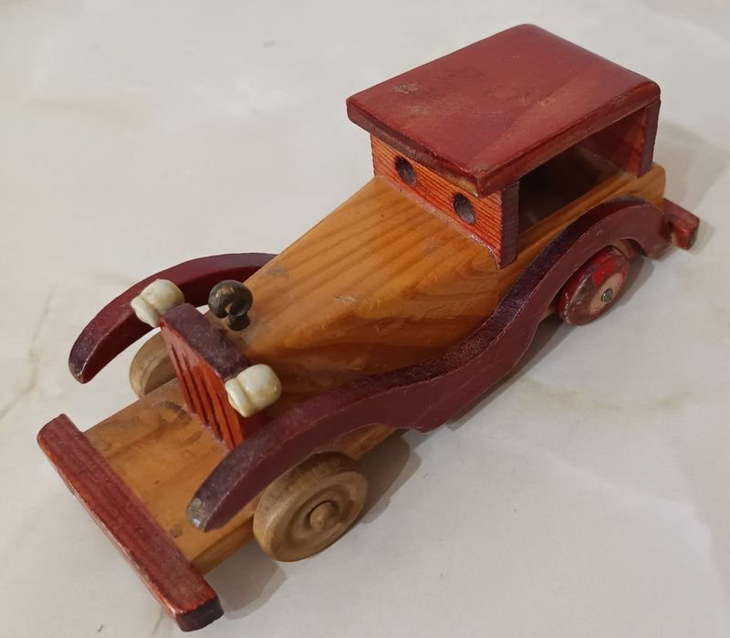 Cachila decorativa en madera - imagen 2