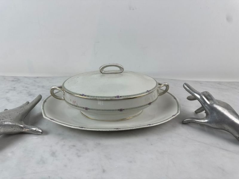 Item 923018 - Image 0