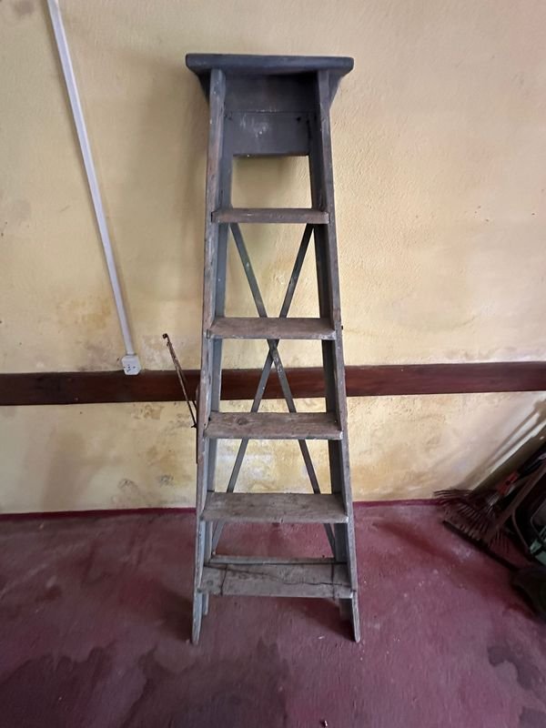 Item 889372 - Image 2