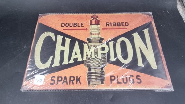 Chapa Decorativa Champion Spark Plugs Vintage