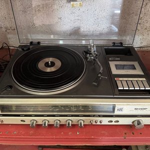 Equipo sharp pasa disco (a la vista) no prende, parlantes funcionan - imagen 3