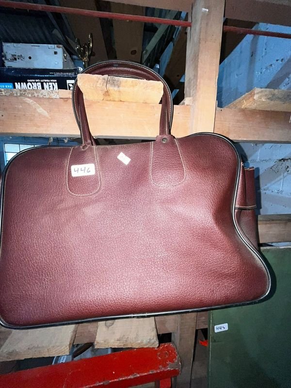 Cartera de Dama Marrón de Cuero Sintético