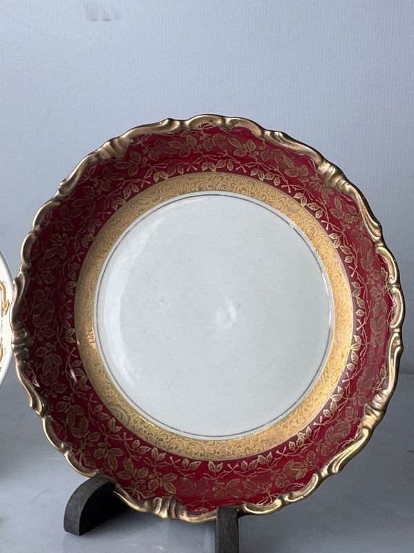 Platos de porcelana alemana, checoslovaca y inglesa para niño - imagen 4