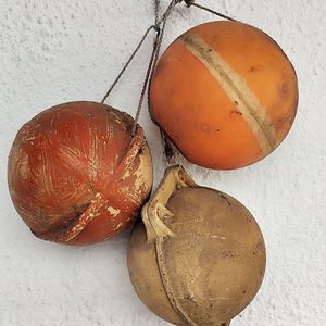 Lote anterior: Lote de 3 Boyas Antiguas de Pesca/Redes con Inscripciones y Medidas
